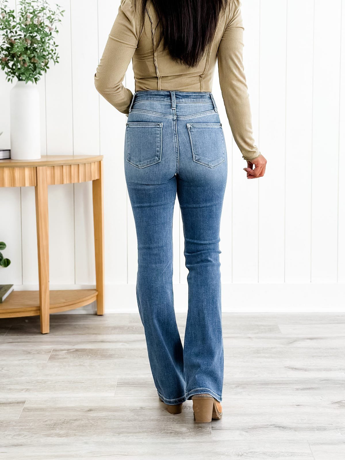 bootcut jeans met buikcontroleđź‘–