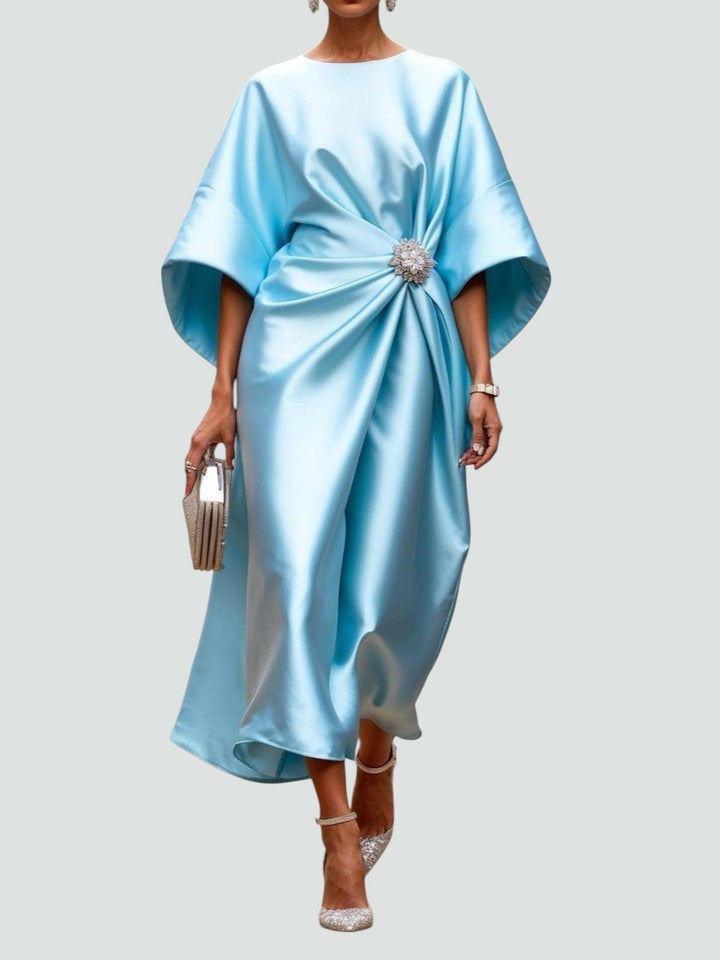 Riley | Dames Elegante Gedrapeerde Broche Maxi Jurk
