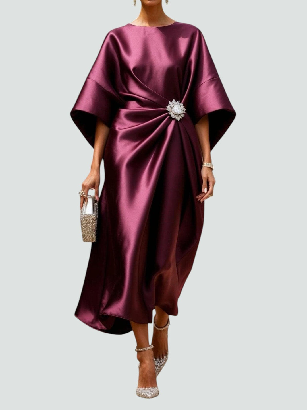 Riley | Dames Elegante Gedrapeerde Broche Maxi Jurk