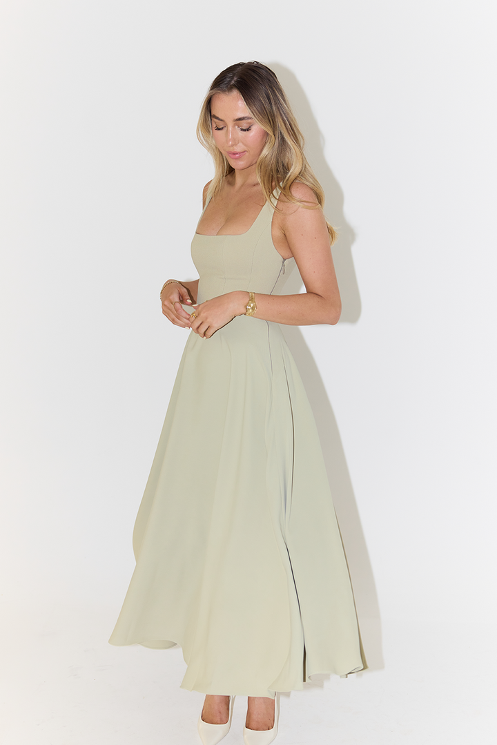 Paloma | Midi Jurk met Vierkante Hals