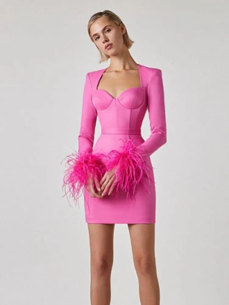Sofia | Elegante Minikleid met Veerdetails