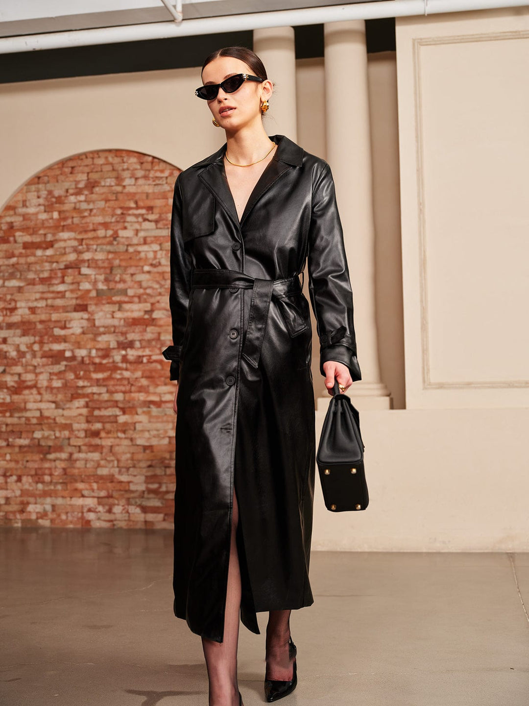 Rianne | Zwarte Lange Trenchcoat van Imitatieleer Dames