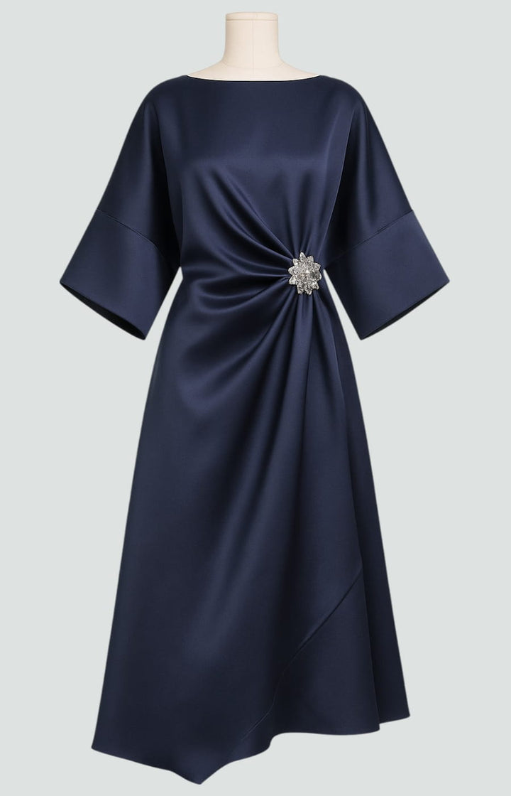 Riley | Dames Elegante Gedrapeerde Broche Maxi Jurk